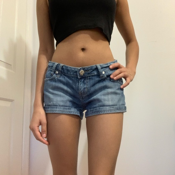 2000s low rise mini shorts - Picture 5 of 6